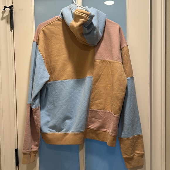 BDG multicolored Hoodie Size Medium - Picture 4 of 5